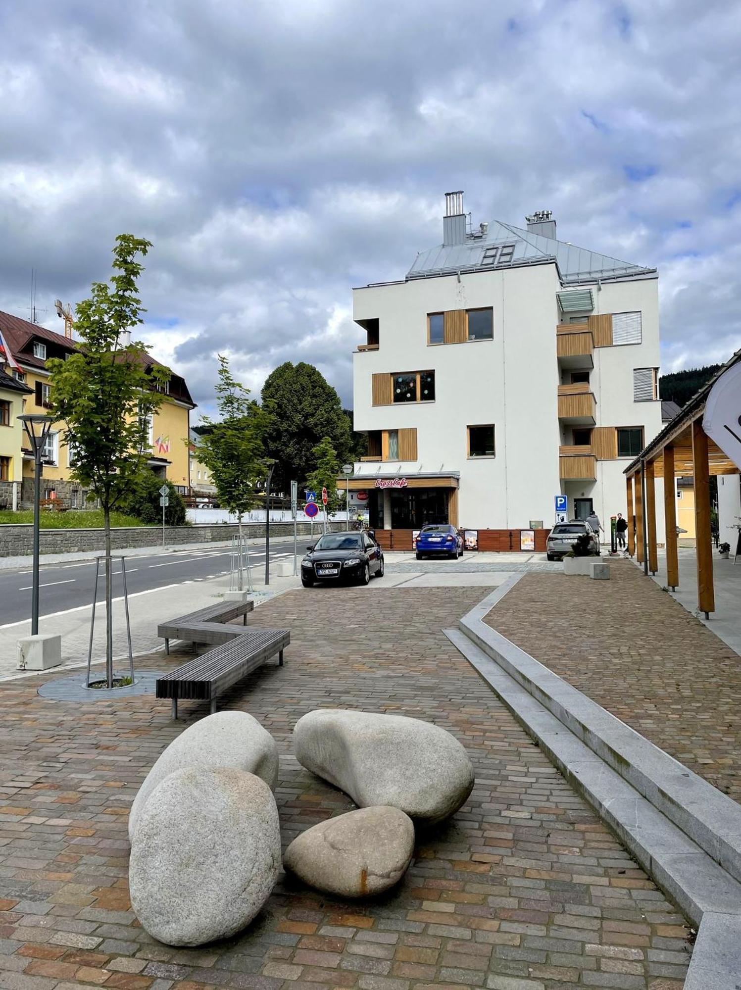 Apartman “U Nas V Podkrovi“ V Rezidenci Klostermann, Zelezna Ruda 24 ภายนอก รูปภาพ